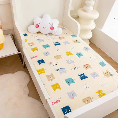 Drap housse lit bébé douceur et confort variante chats rigolos