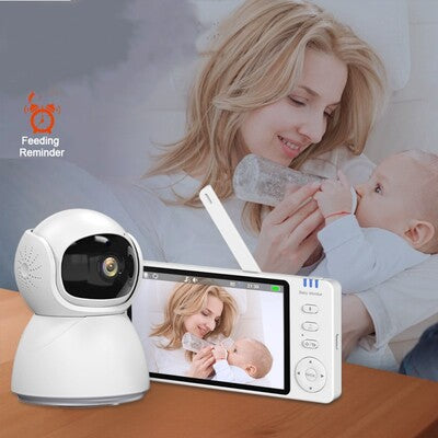 Maman allaitant bébé suite rappel caméera bébé intelligente