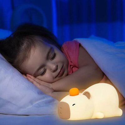 sommeil paisible enfant agremente par la veilleuse bebe capybara